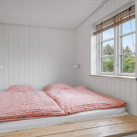 Дом отдыха Awesome In With Wifi Broager